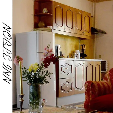 Noble Apartment *