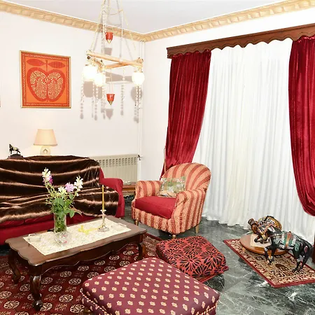 Noble Apartment